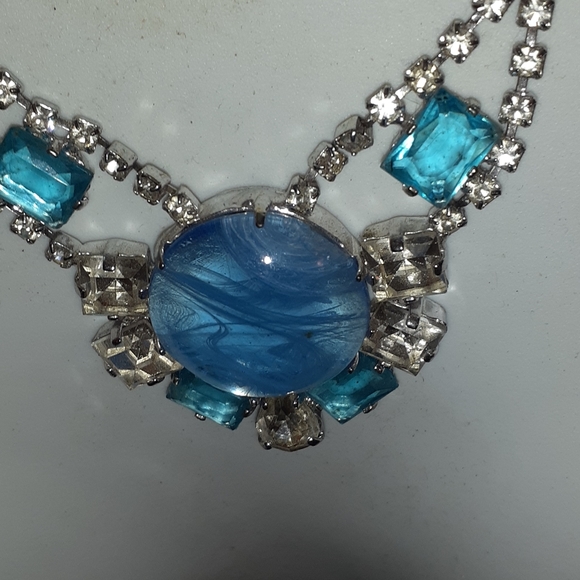 VTG 💖 Czech Gorgeous Necklace - Picture 2 of 8